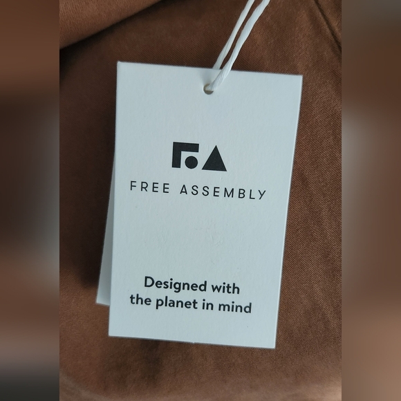 👖 Men’s Brown Straight-Leg Jeans – Size 36x30, Free Assembly, 5-Pocket Style - Picture 13 of 14